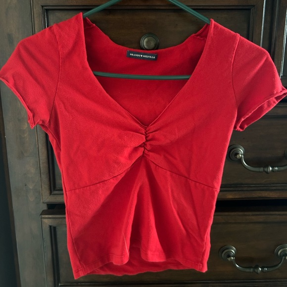 Brandy Melville Tops - brandy melville gina top